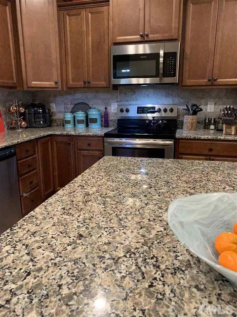 67 Altimont St, Smithfield, NC 27577 photo 6