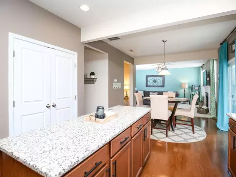 536 Callandale Ln, Durham, NC 27703 photo 5
