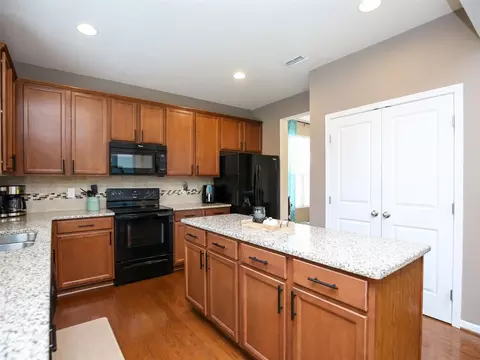 536 Callandale Ln, Durham, NC 27703 photo 4