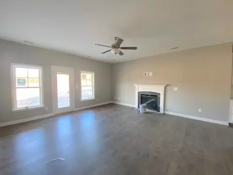 414 Fallingbrook Dr, Kenly, NC 27542 photo 4