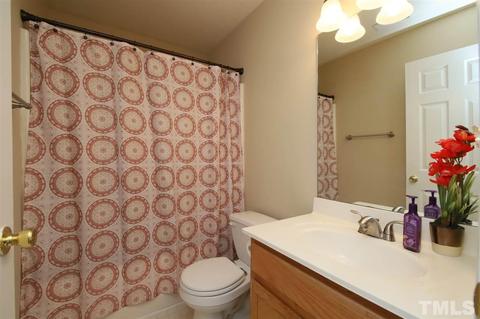 112 Pebblestone Dr, Durham, NC 27703 photo 21