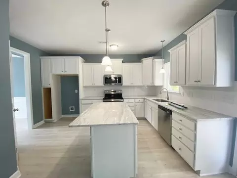 554 Fallingbrook Dr, Kenly, NC 27542 photo 10