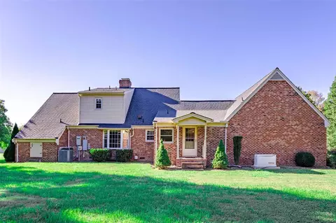 6614 Ladd Dr, Durham, NC 27712 photo 24