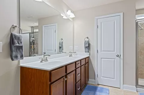 424 Glenview Ln, Durham, NC 27703 photo 17