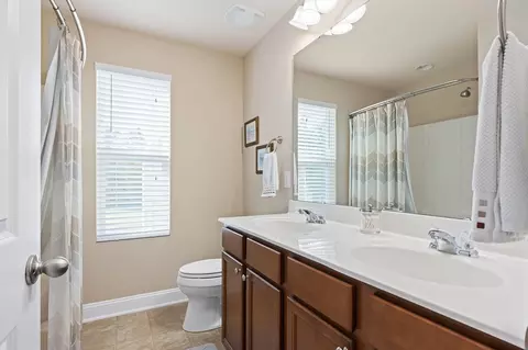 424 Glenview Ln, Durham, NC 27703 photo 22