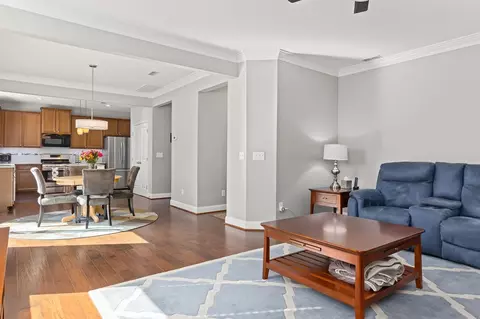 424 Glenview Ln, Durham, NC 27703 photo 6
