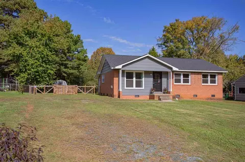 1527 Clermont Rd, Durham, NC 27713 photo 4
