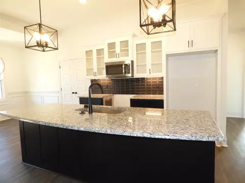 48 Jeans Way, Benson, NC 27504 photo 7