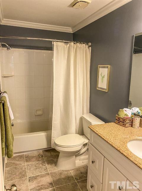 2000 Biddestone Ct, Raleigh, NC 27612 photo 10