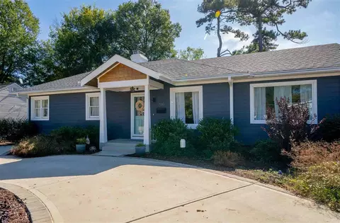 700 E Whitaker Mill Rd, Raleigh, NC 27608 photo 1