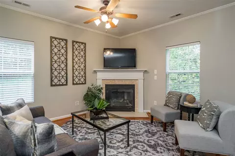 911 Spring Meadow Dr, Durham, NC 27713 photo 4