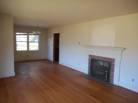 111 Second St, Calypso, NC 28325 photo 4
