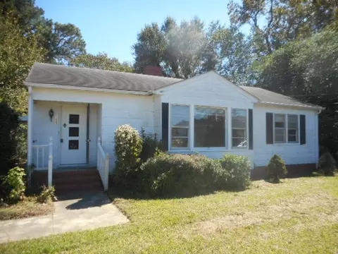 111 Second St, Calypso, NC 28325 photo 1