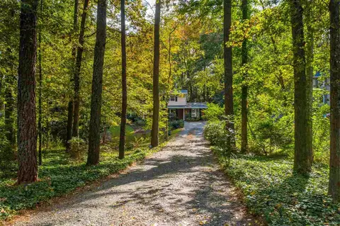 12 Winthrop Ct, Durham, NC 27707 photo 2