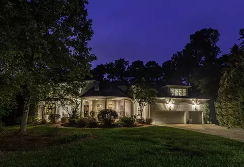 421 Chatterson Dr, Raleigh, NC 27615 photo 1