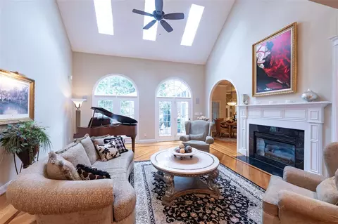 421 Chatterson Dr, Raleigh, NC 27615 photo 6