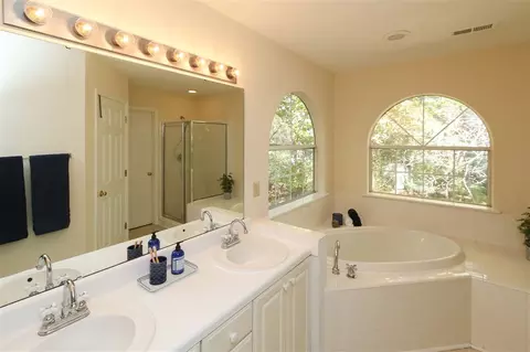 511 Vivaldi Dr, Durham, NC 27712 photo 22