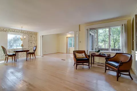 1 Glenmore Dr, Durham, NC 27707 photo 8