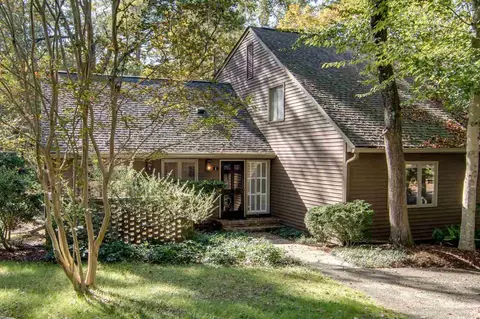 1 Glenmore Dr, Durham, NC 27707 photo 2