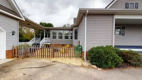 115 Powell Dr, Smithfield, NC 27577 photo 5