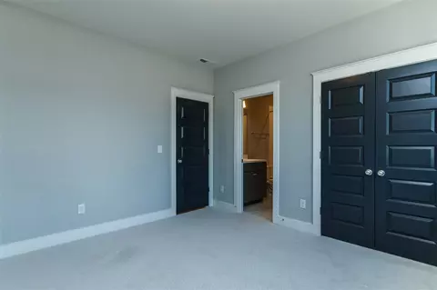 1319 Bradburn Dr, Durham, NC 27713 photo 17