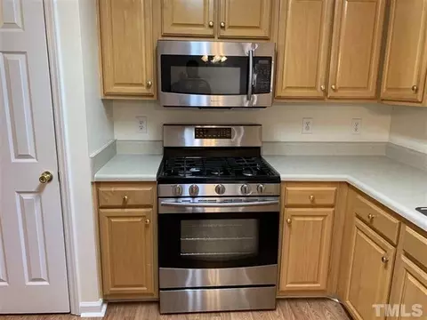 116 Fallenwood Ave, Durham, NC 27713 photo 9