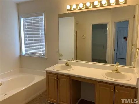 116 Fallenwood Ave, Durham, NC 27713 photo 18