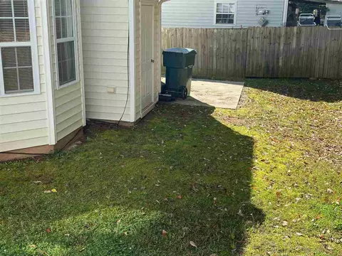 2813 Bombay Dr, Durham, NC 27703 photo 3