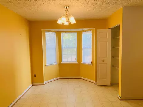 2813 Bombay Dr, Durham, NC 27703 photo 10
