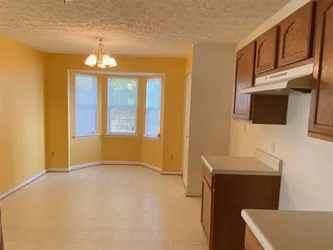 2813 Bombay Dr, Durham, NC 27703 photo 7