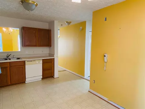 2813 Bombay Dr, Durham, NC 27703 photo 5