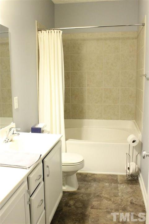 1906 Raj Dr, Durham, NC 27703 photo 8