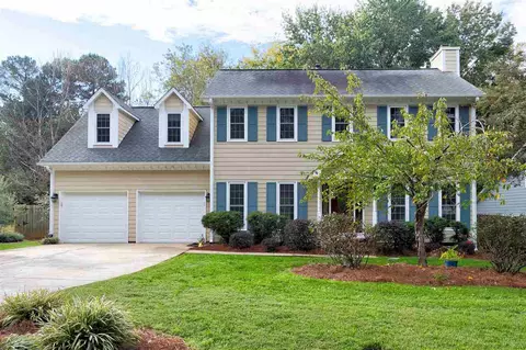 105 Fallsworth Dr, Cary, NC 27513 photo 1