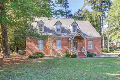 1208 Chestnut Dr, Smithfield, NC 27577 photo 1