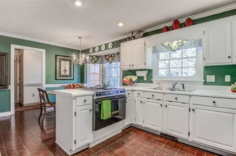 1208 Chestnut Dr, Smithfield, NC 27577 photo 11