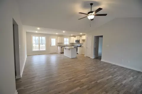40 S Treeline Dr, Spring Hope, NC 27882 photo 2