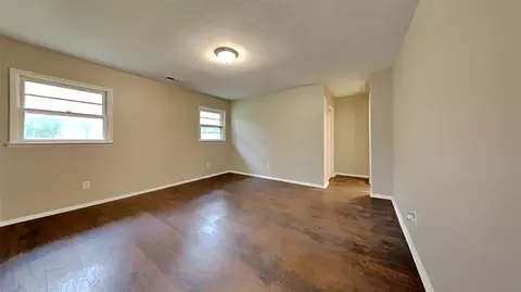 204 Adlett Ln, Durham, NC 27703 photo 6