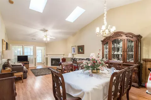 110 Breakers Pl, Cary, NC 27511 photo 7