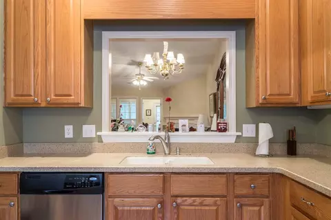 110 Breakers Pl, Cary, NC 27511 photo 5