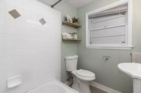 1227 W Cornwallis Rd, Durham, NC 27705 photo 8