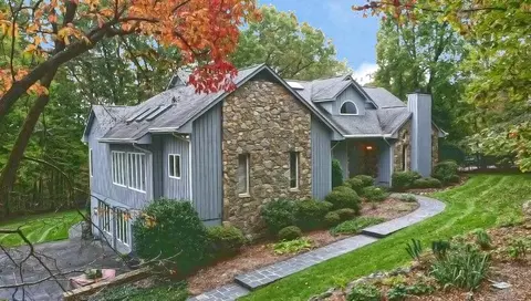 7043 Calais Dr, Durham, NC 27712 photo 2