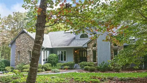 7043 Calais Dr, Durham, NC 27712 photo 1