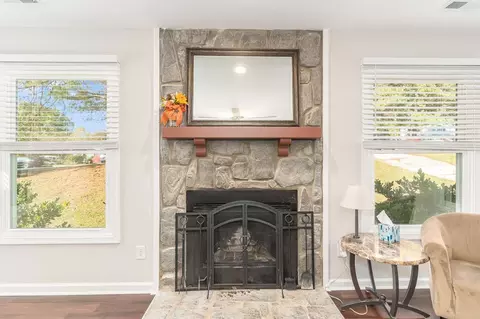 5205 Hadrian Dr, Durham, NC 27703 photo 9