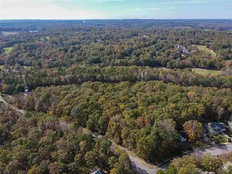 159 Rhododendron Dr, Durham, NC 27712 photo 6