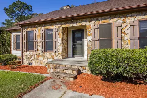 106 Pine Needles Dr, Angier, NC 27501 photo 2