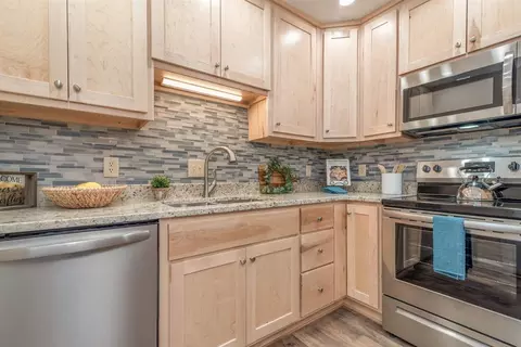 23 Meadhall Ct, Durham, NC 27713 photo 5
