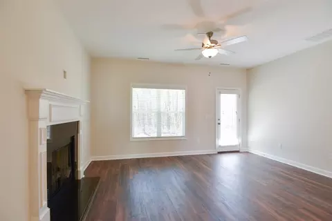 136 Berg St, Smithfield, NC 27577 photo 5