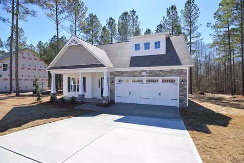 136 Berg St, Smithfield, NC 27577 photo 2