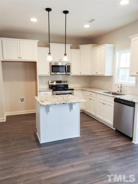 116 Berg St, Smithfield, NC 27577 photo 5