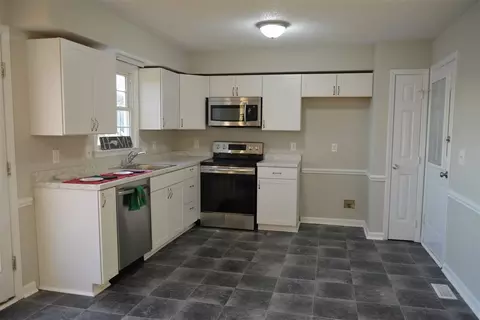 1603 Friendly Rd, Dunn, NC 28334 photo 4